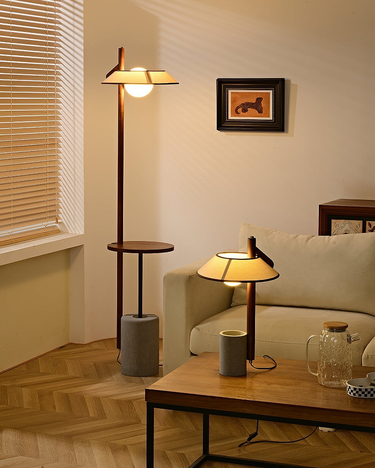 Damon minimalistisk bordlampe i træ
