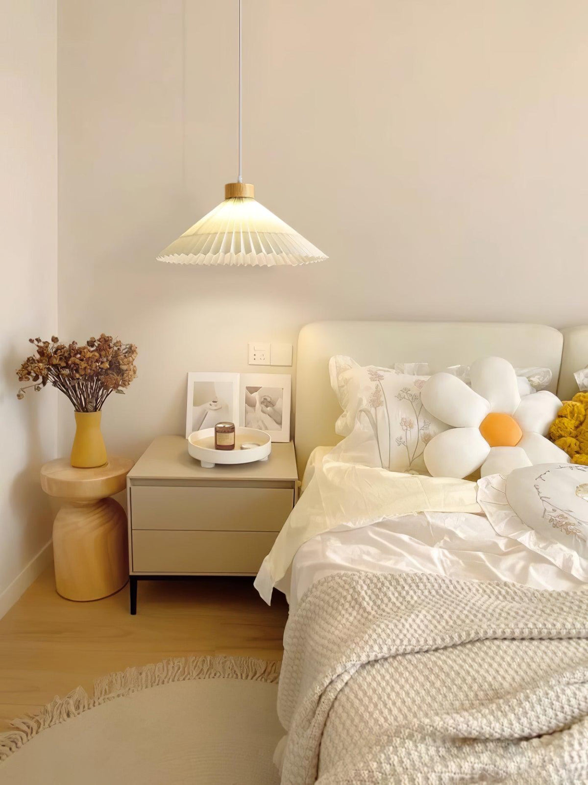Rinisora modern pendellampa i trä