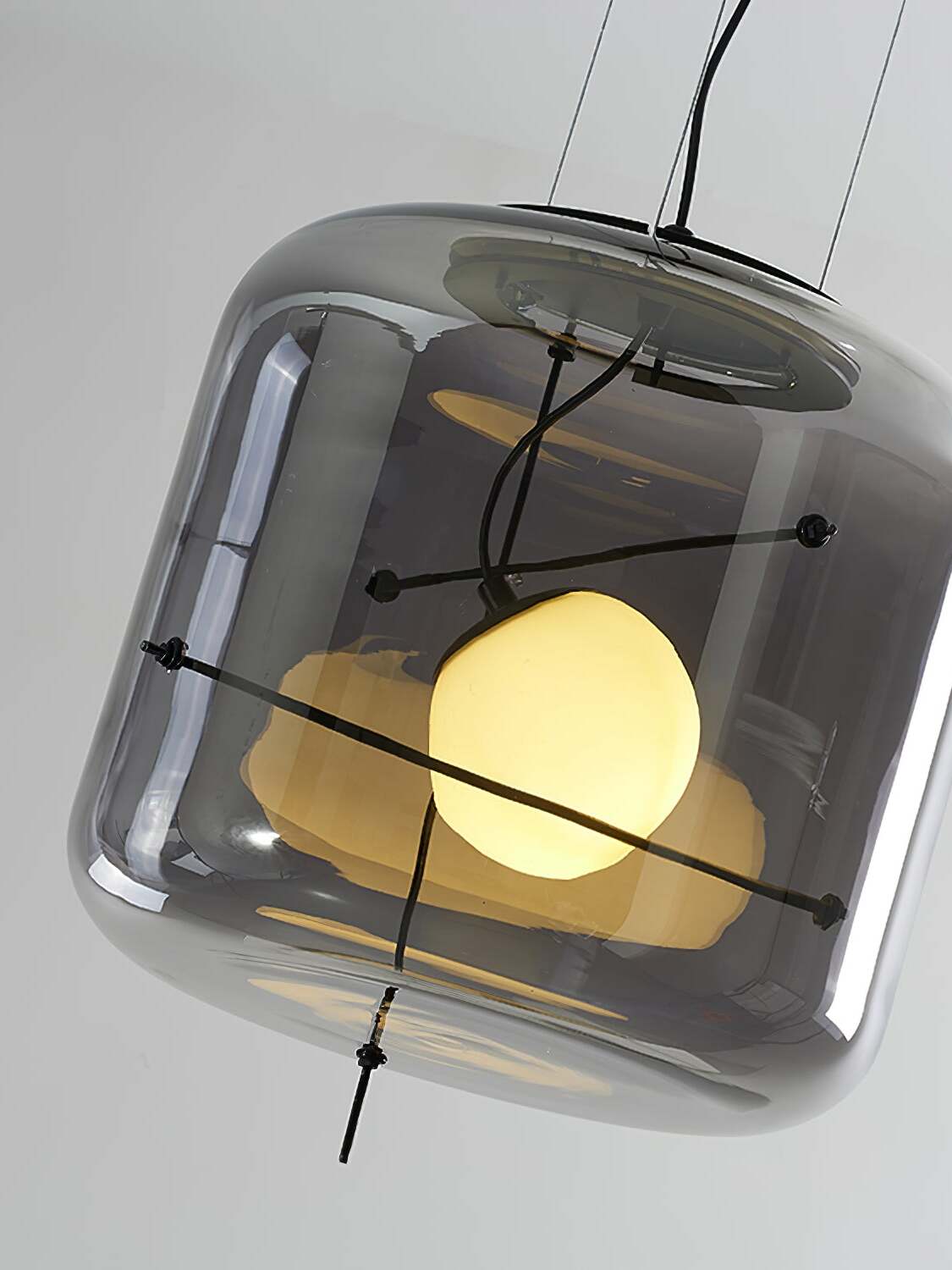 Ivex moderne pendellampe i glas