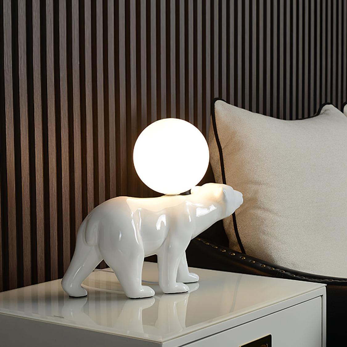 Candeeiro de mesa Bellano em resina extravagante
