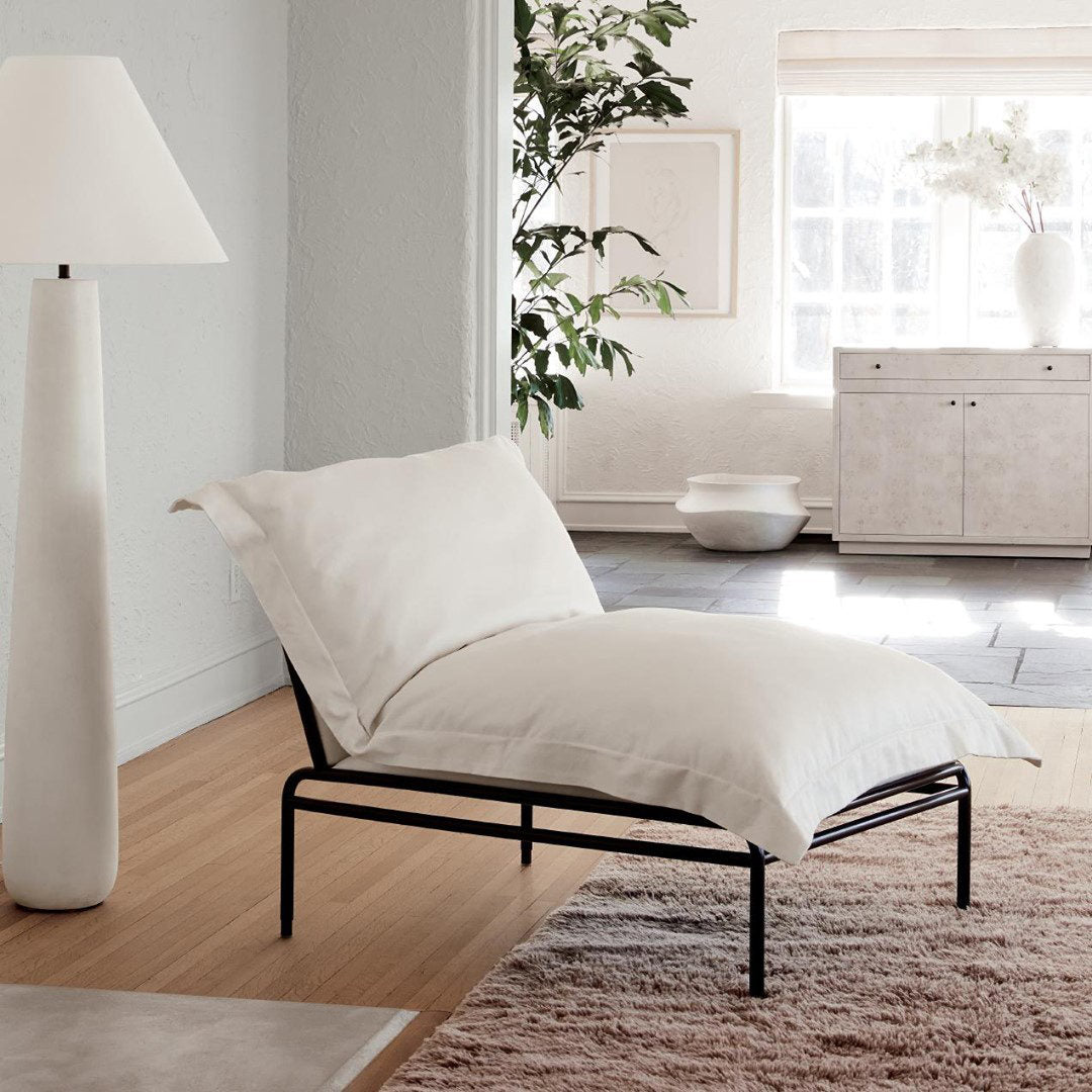 Columnil-hvid gulvlampe