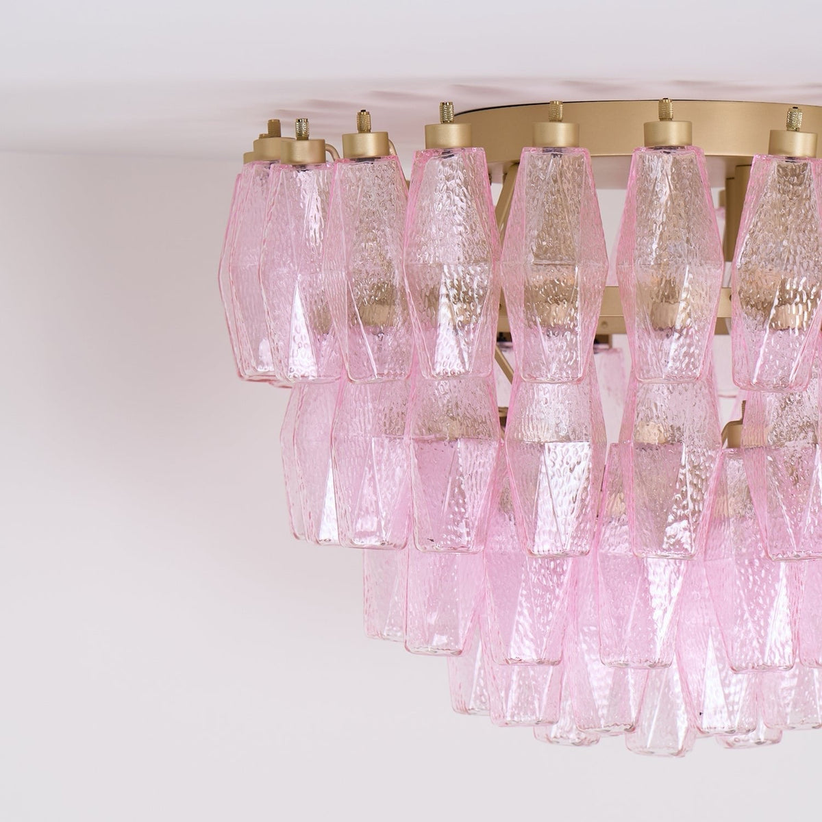 Candeeiro de teto Celelaya Poliedri em vidro Murano cor-de-rosa, em camadas e de montagem embutida
