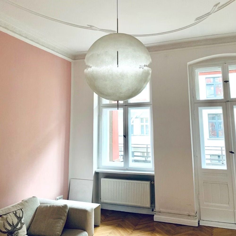 Sel futuristisk pendellampa