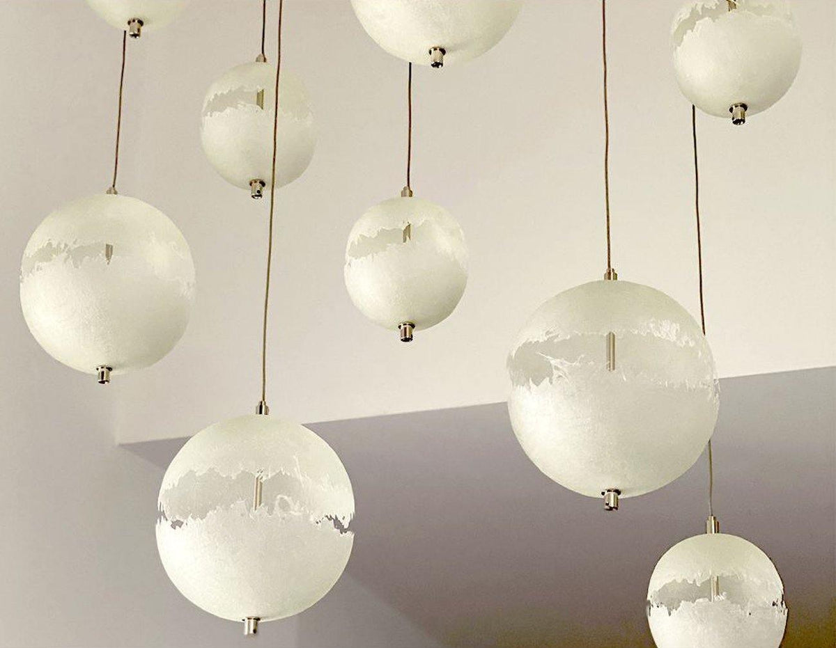 Luminária suspensa futurista Sel