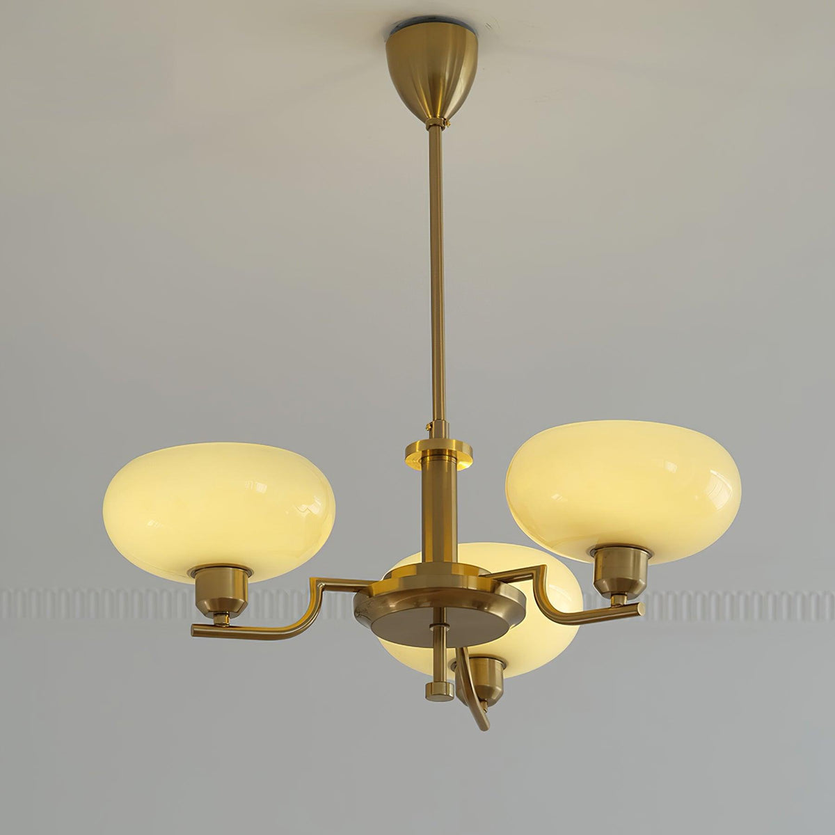 Candy-lysekrone i glas i midcentury-stil