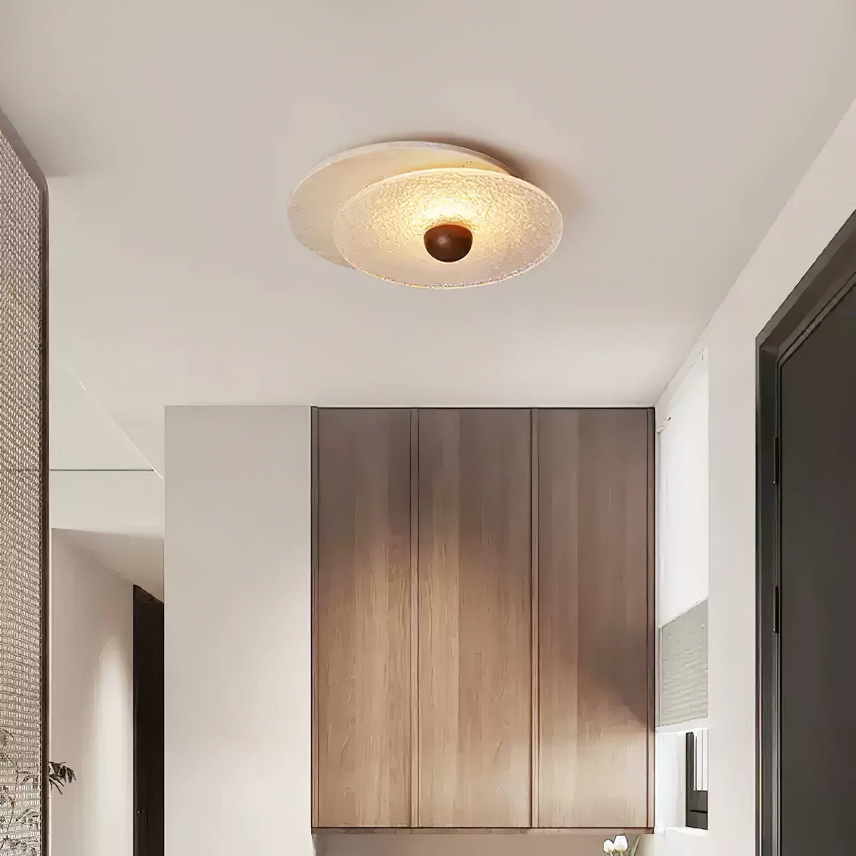 Keth cirkulær loftlampe / væglampe i travertin