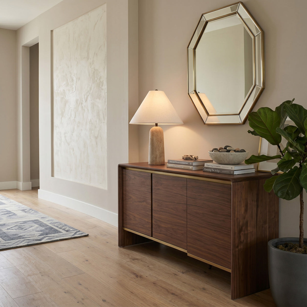Astere-bordlampe i travertin