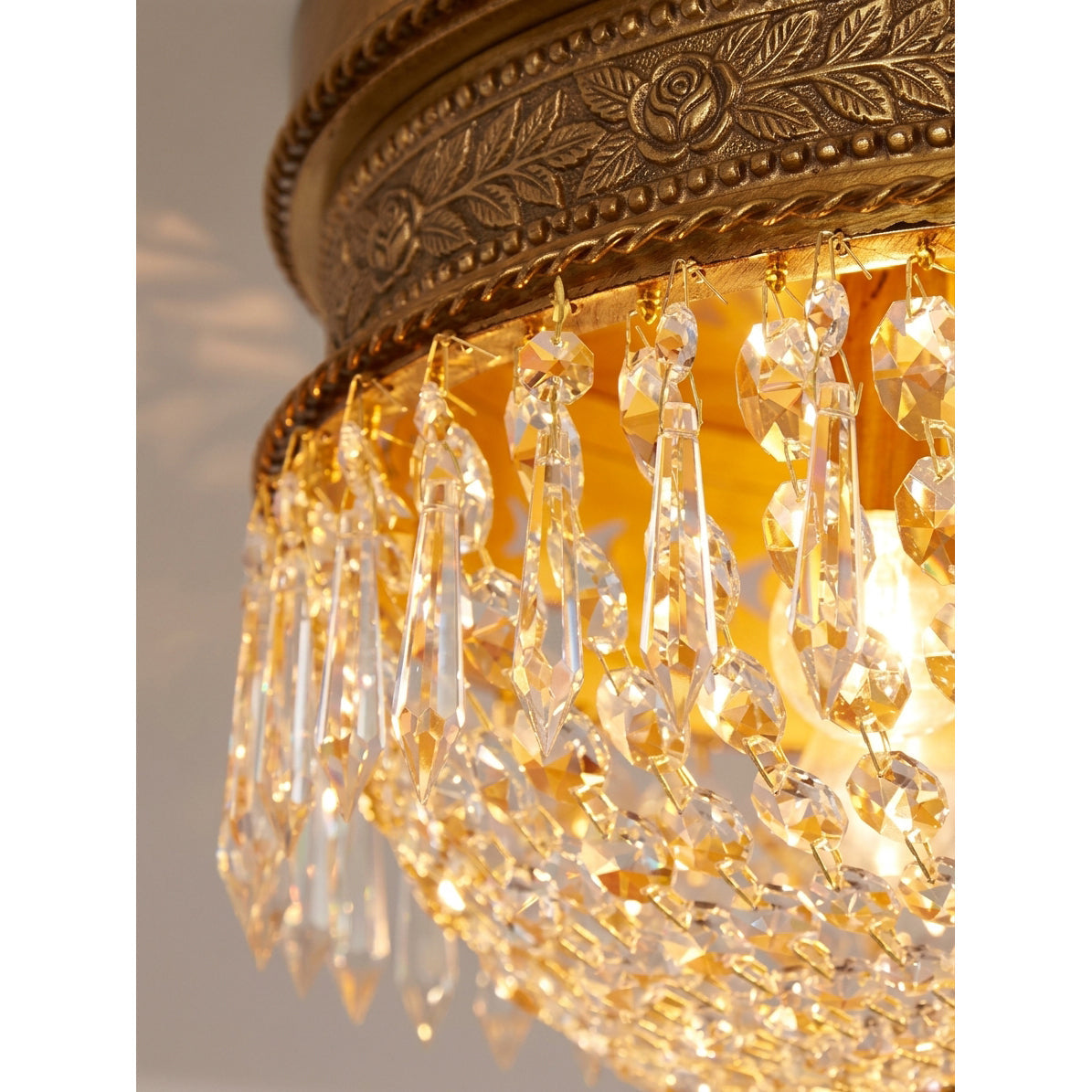 Quenmere loftslampe med plan montering