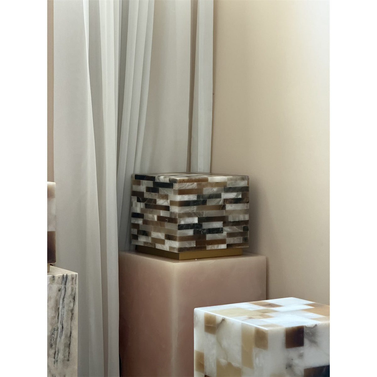 Lioriise-bordlampe
