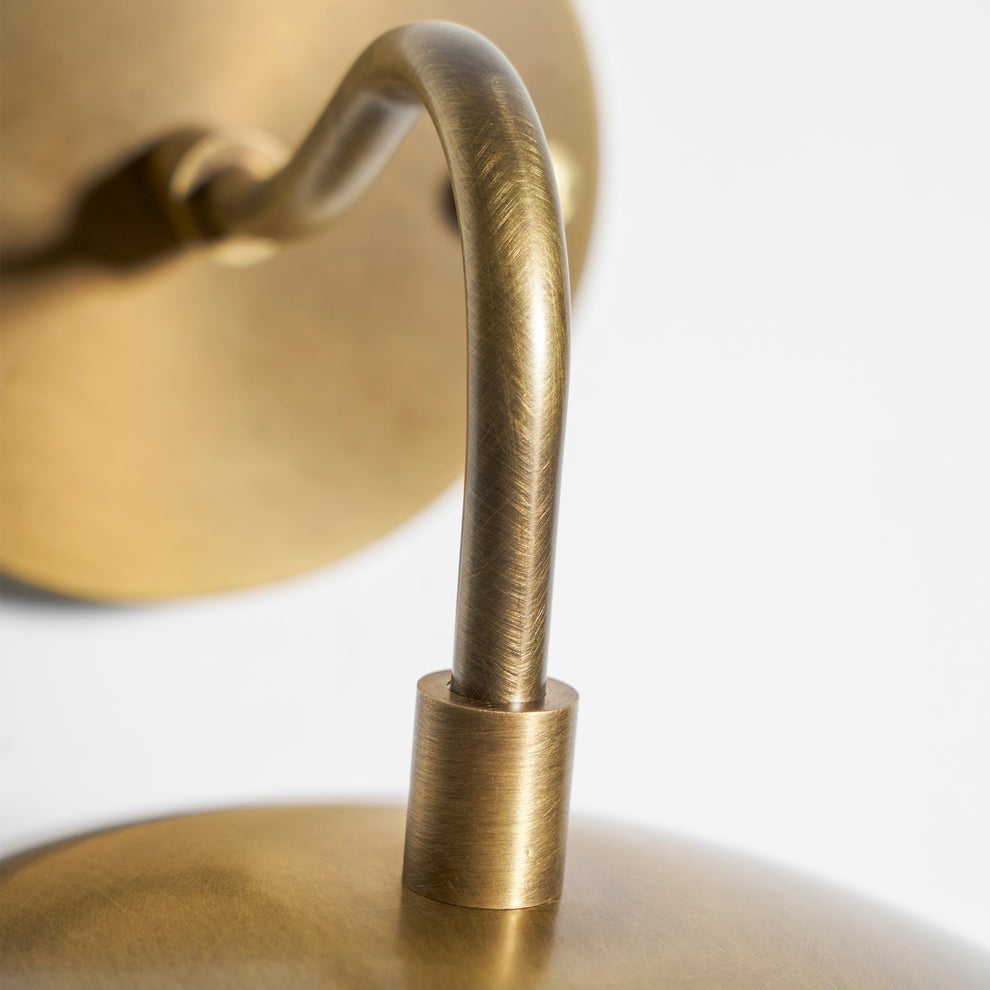 Aveniette Petite plug-in-væglampe