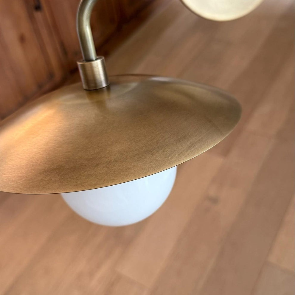 Aveniette Petite plug-in-væglampe