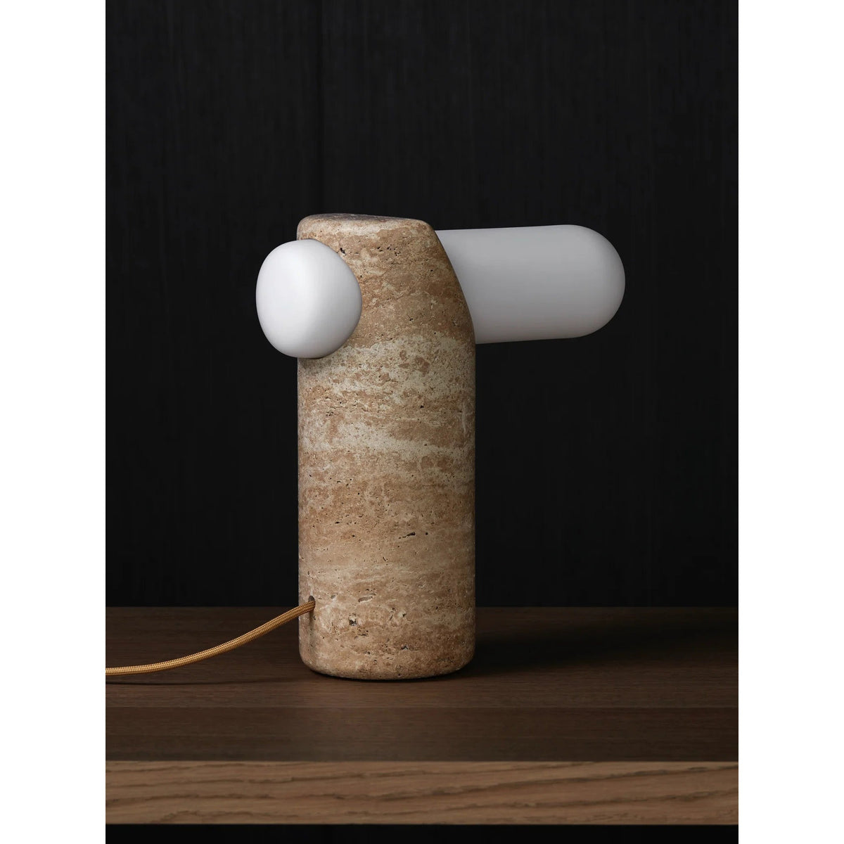 Marwen-travertinbordlampe