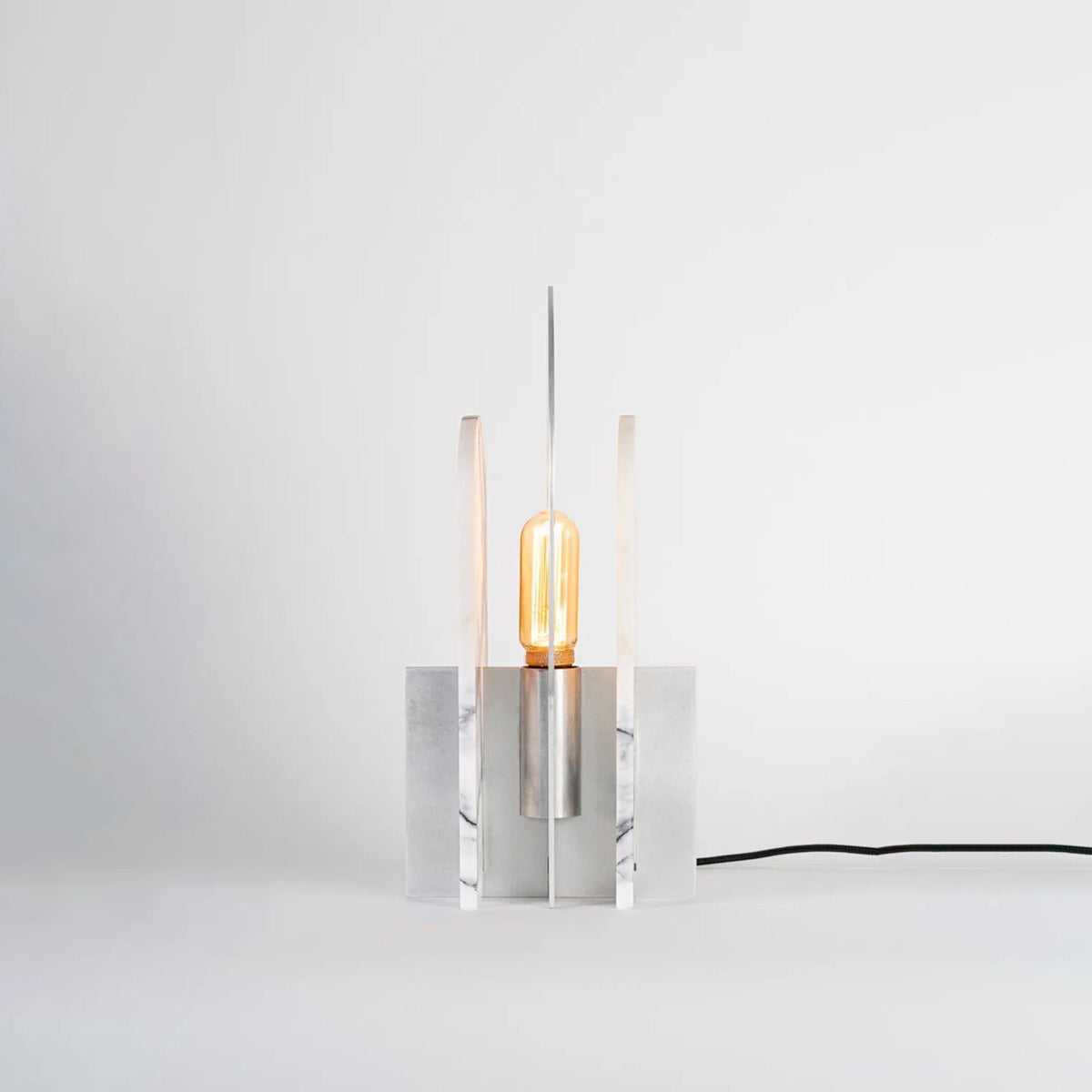 Avellora bordlampe