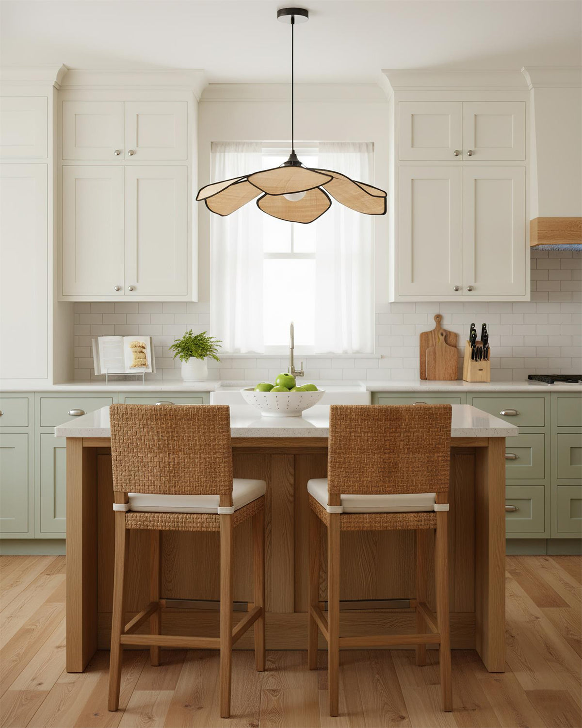 Viraisenne Petal Pendant Lamp