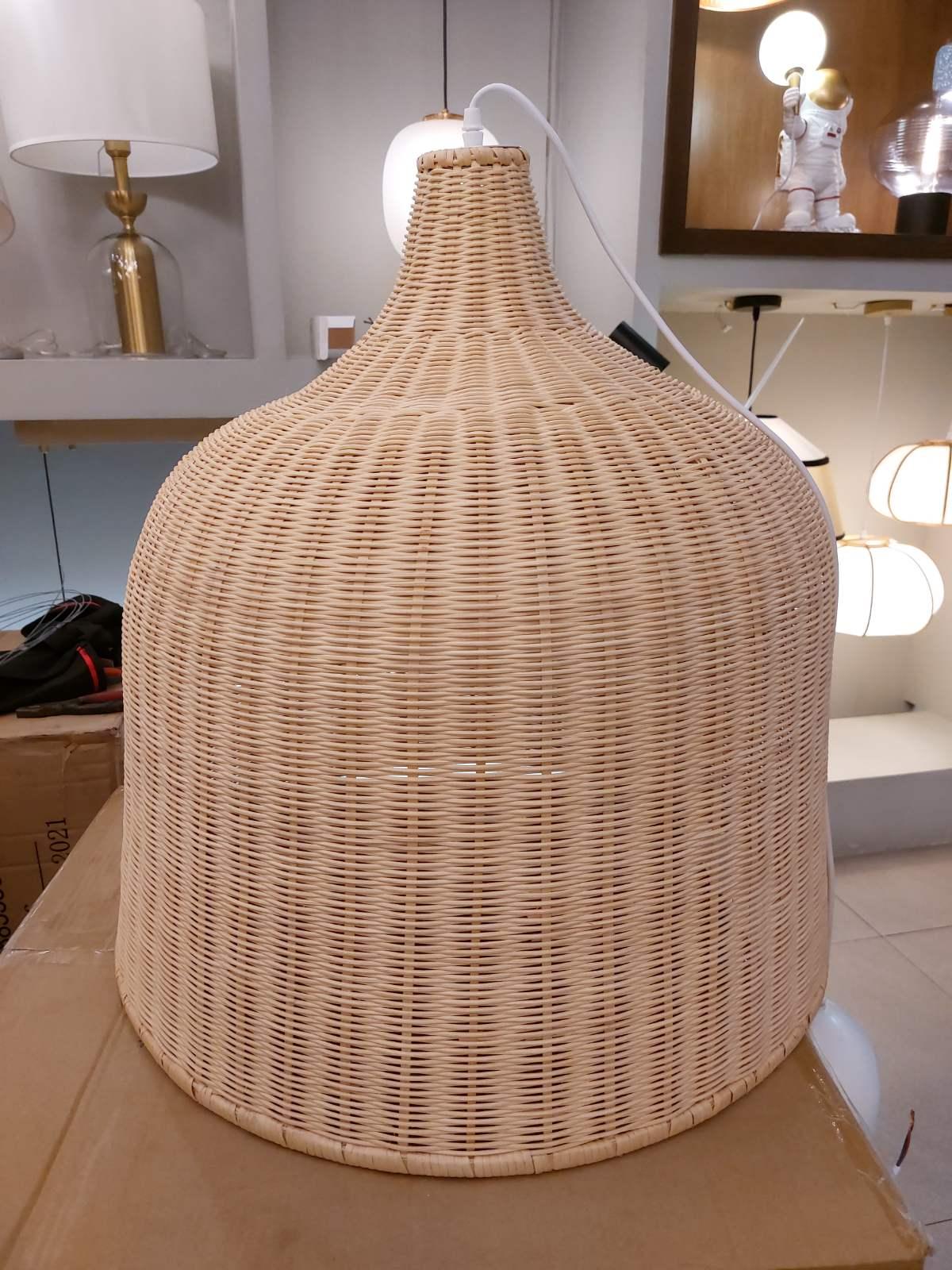 Ravisine rustik pendel i rattan