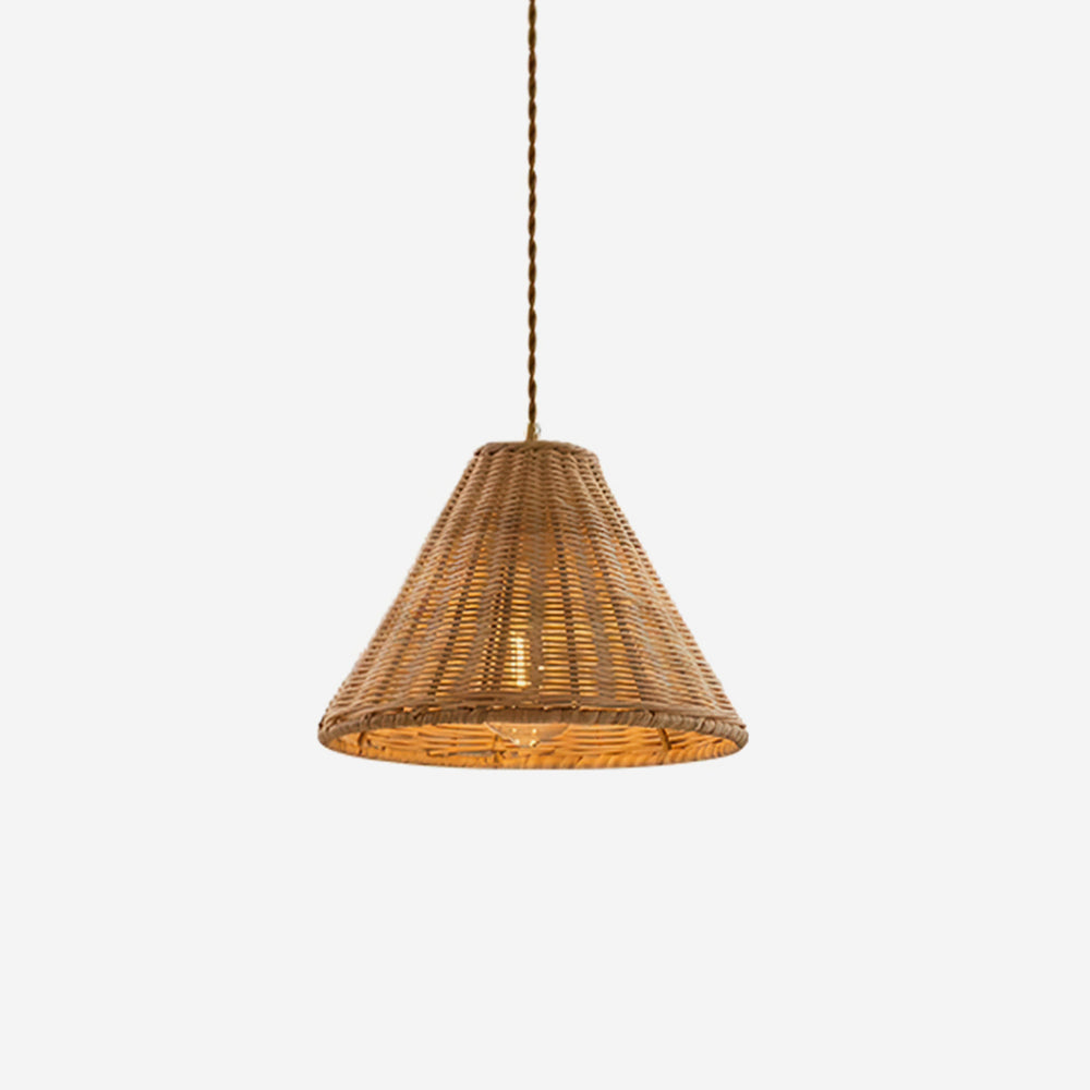 Pendel med rattanskærm og metalstel, kegleformet, naturlig minimalistisk