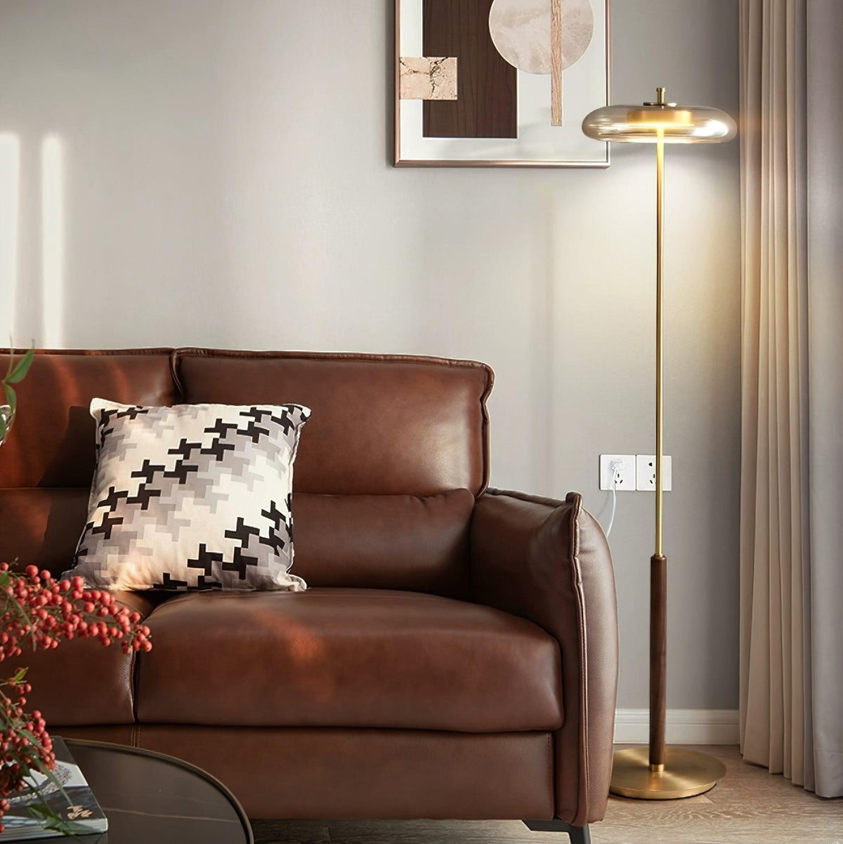 Redondo Floor Lamp
