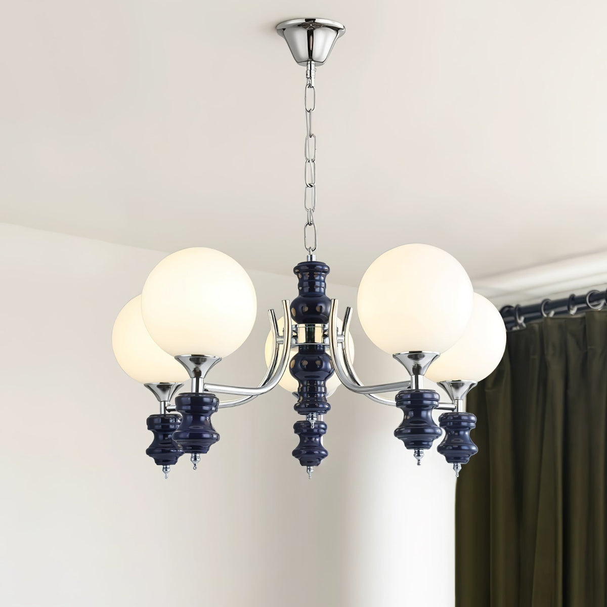 Miraena regal kuglelysekrone i matteret glas