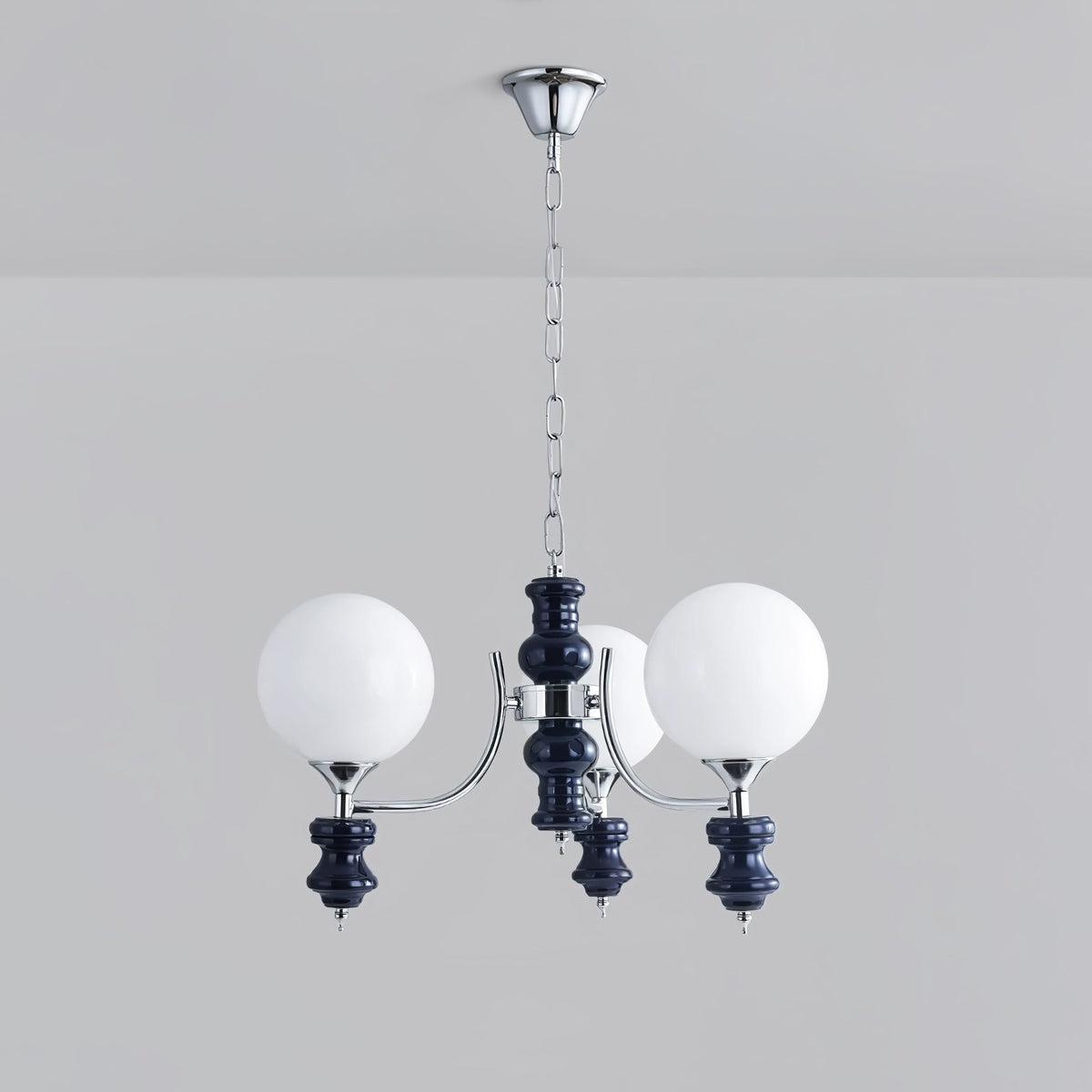 Miraena regal kuglelysekrone i matteret glas