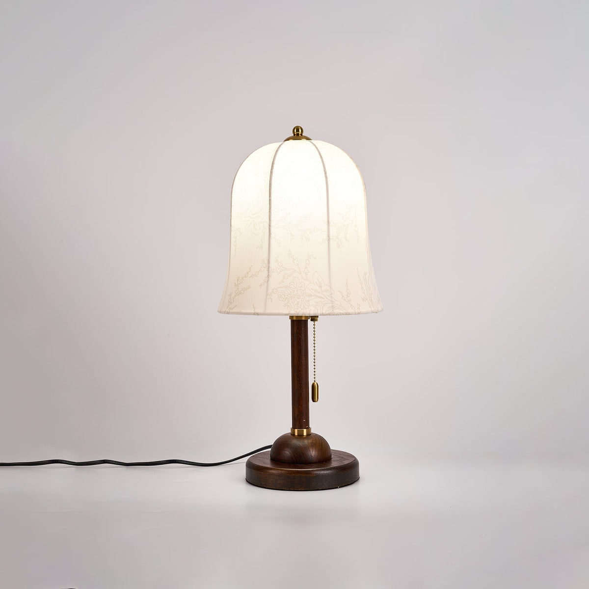 Holden vintage bordlampe i træ