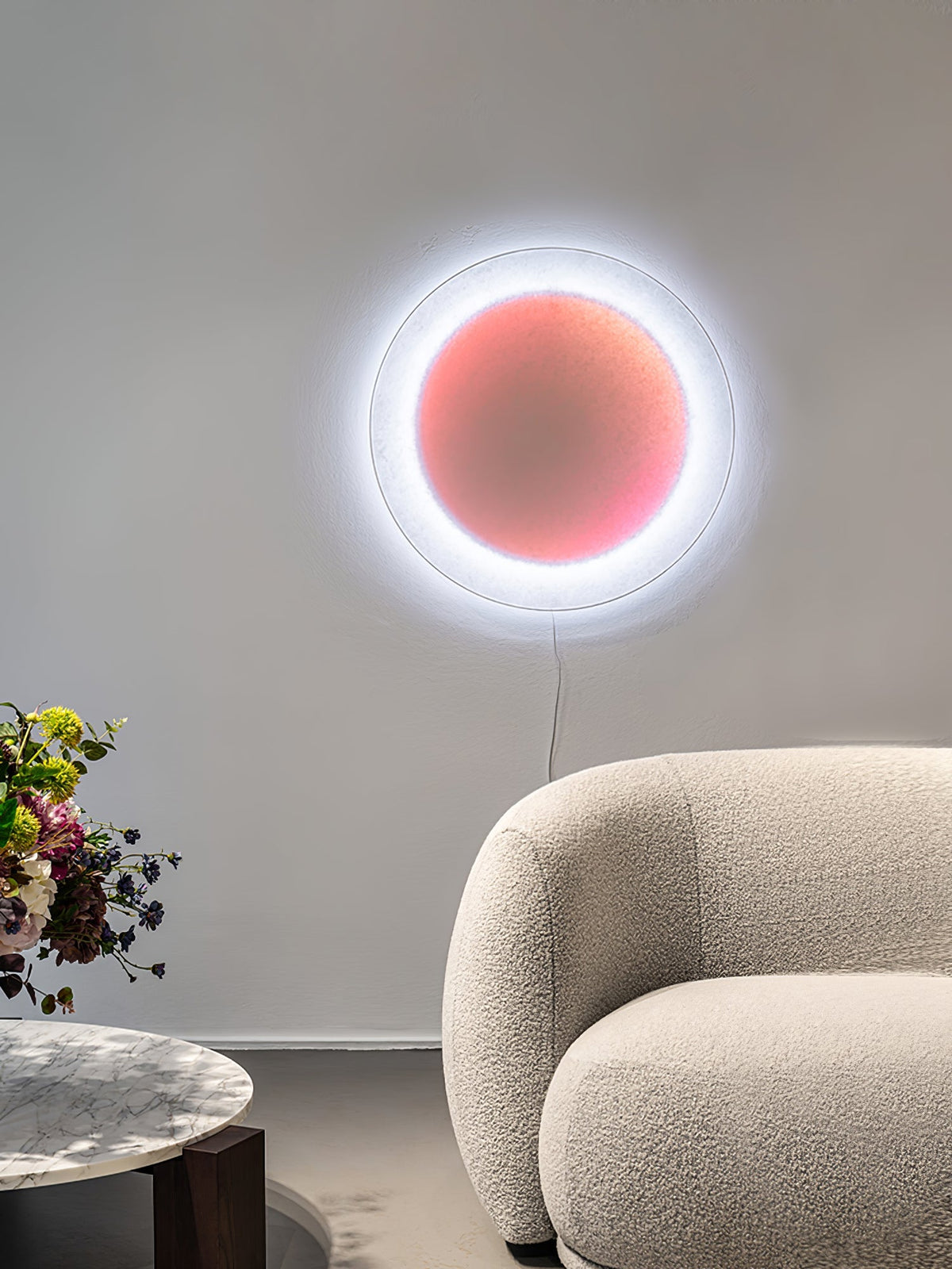 Calirira Solen vägglampa med stickkontakt