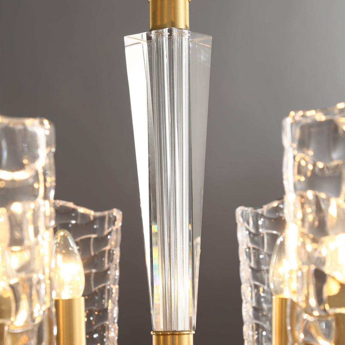 Candeeiro de teto em latão de luxo Radiant