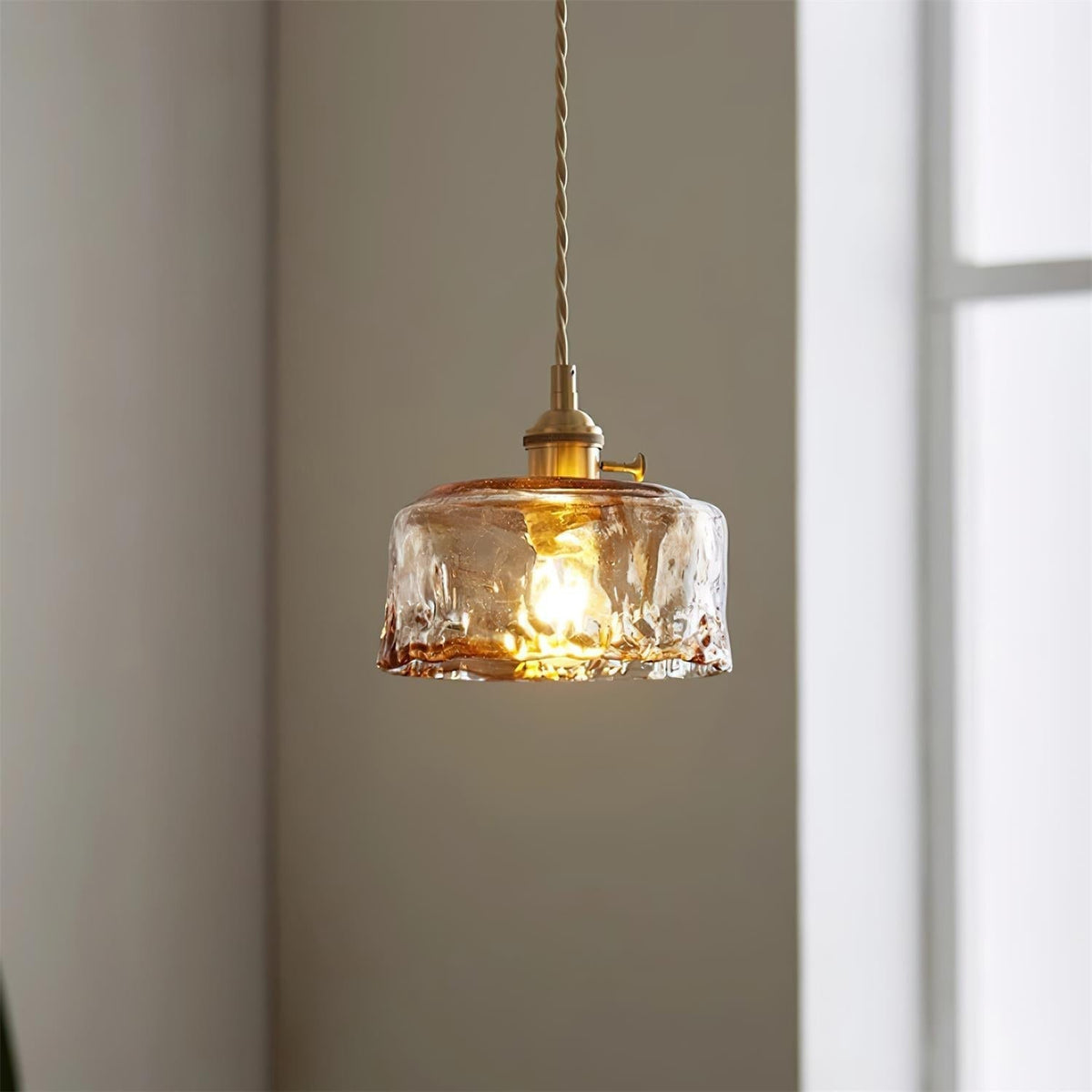 Velon-vintagependel i ravfarvet glas
