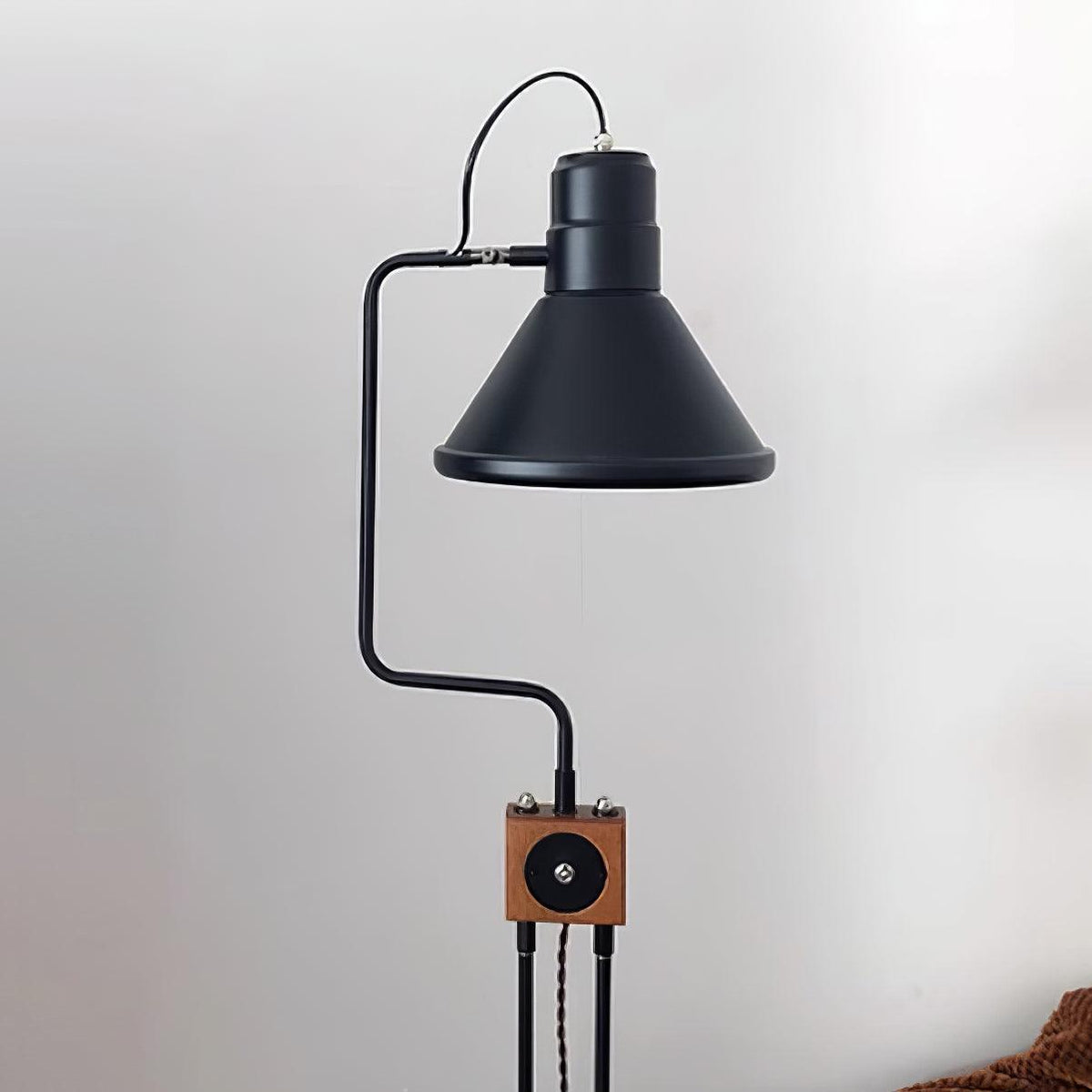 Terieria Floor Lamp