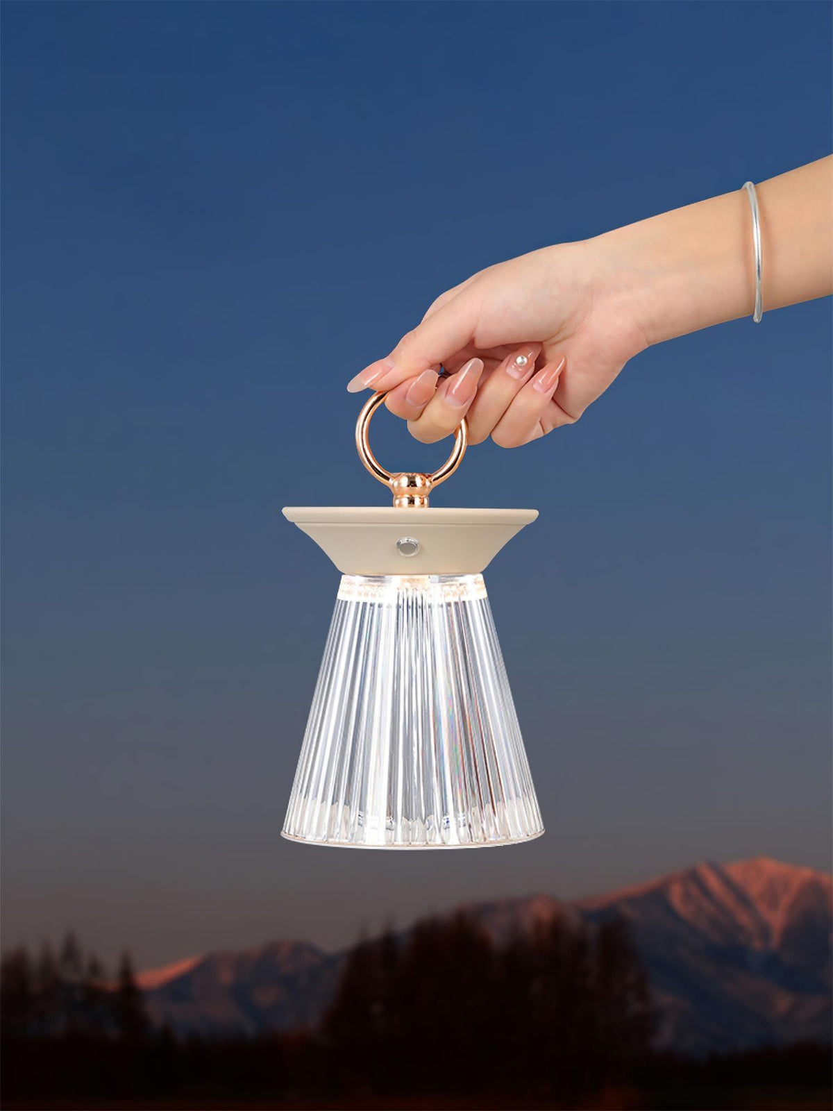 Auran moderne uigennemsigtig bordlampe