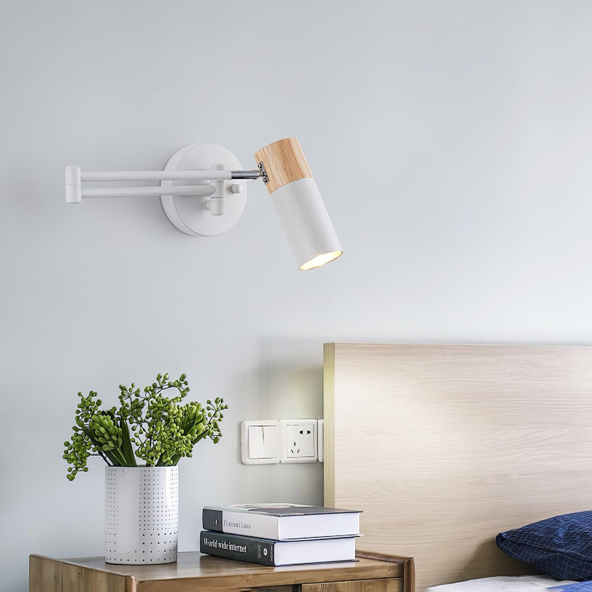 Candeeiro de parede Norarina Premium Elegance com braço