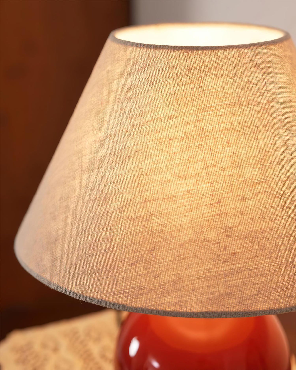 Orelalette bordslampa
