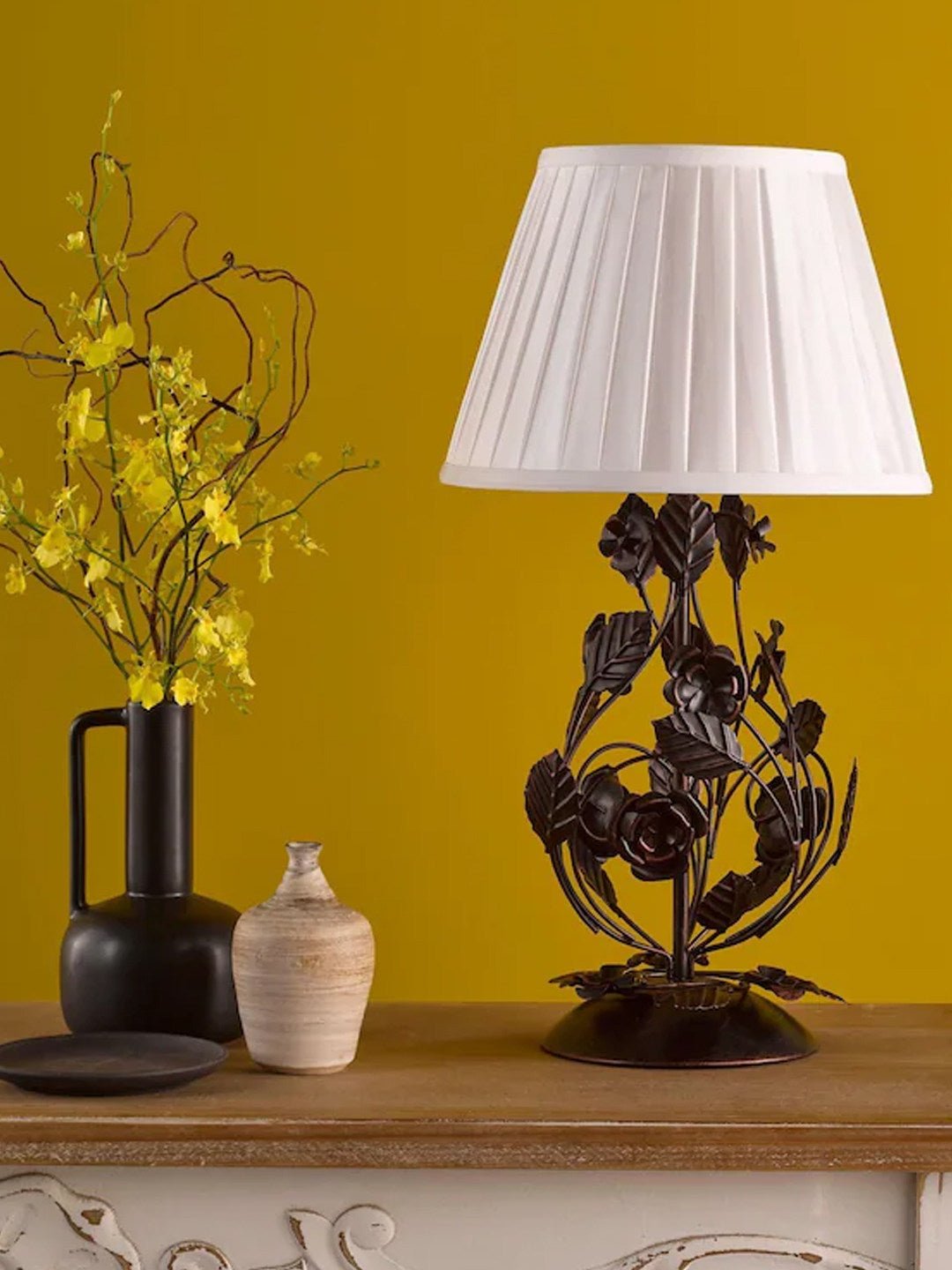 Elarenne bordlampe i smedejern med rose