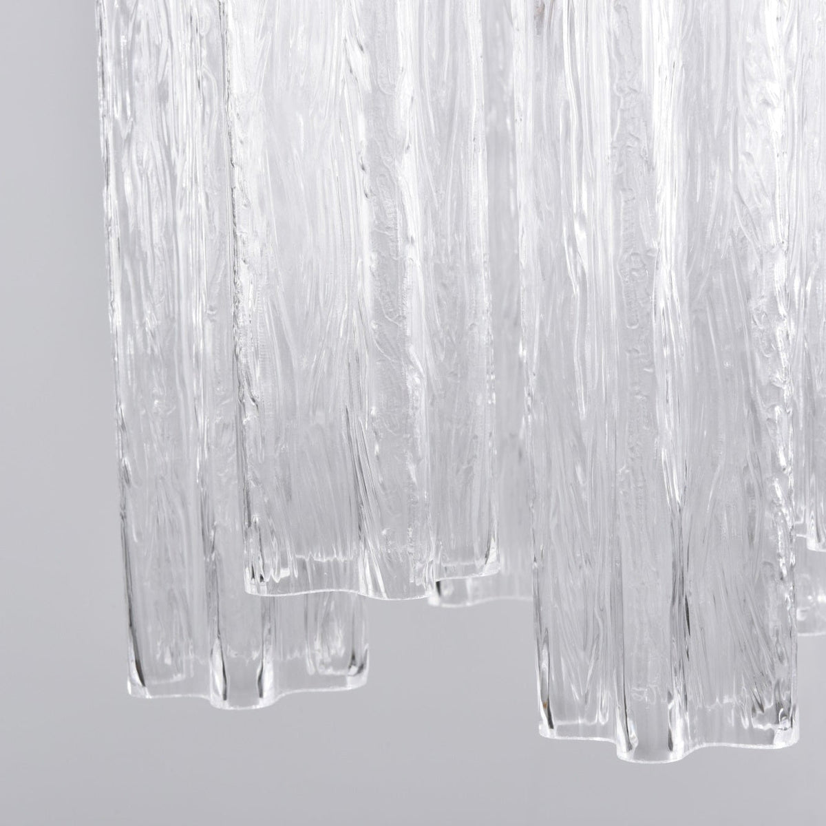 Lioroella lysekrone i Murano-glas med lyserød gradient