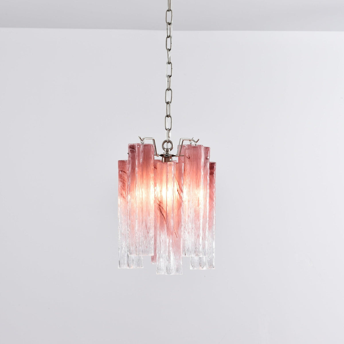 Lioroella lysekrone i Murano-glas med lyserød gradient