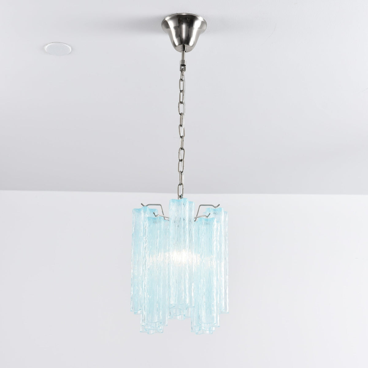 Lioroella lysekrone i Murano-glas med lyserød gradient