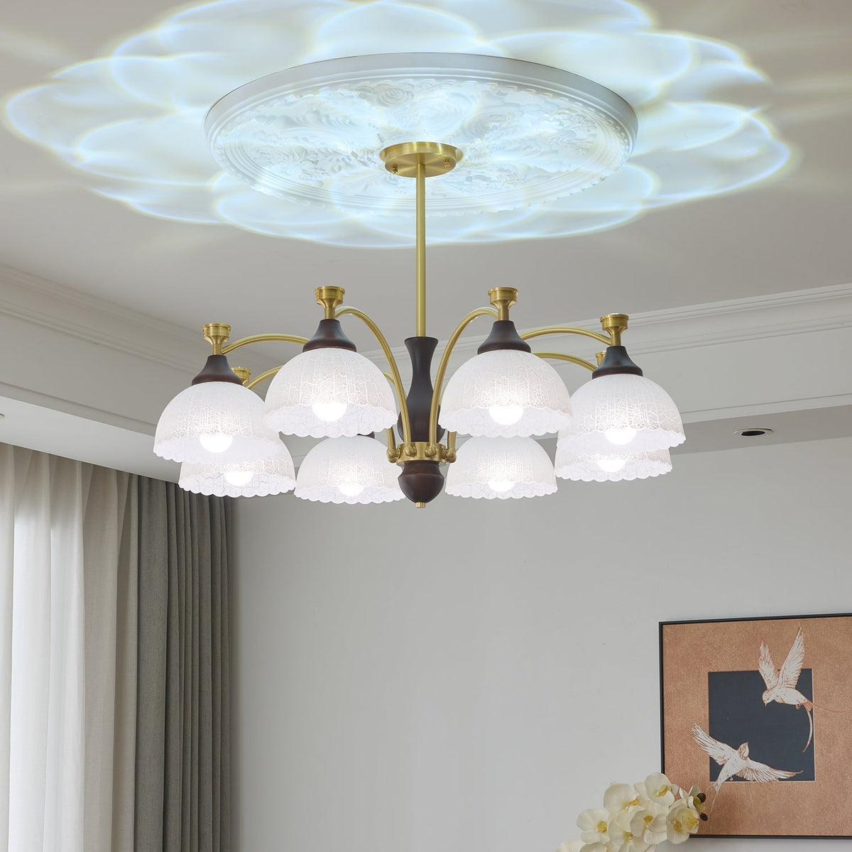 Avvynila traditionell elegant vintagekrona i mässing och trä