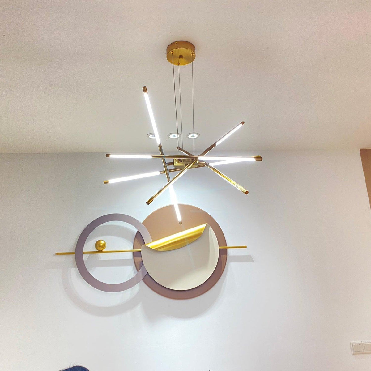 Candeeiro de teto LED rotativo moderno Lumueon
