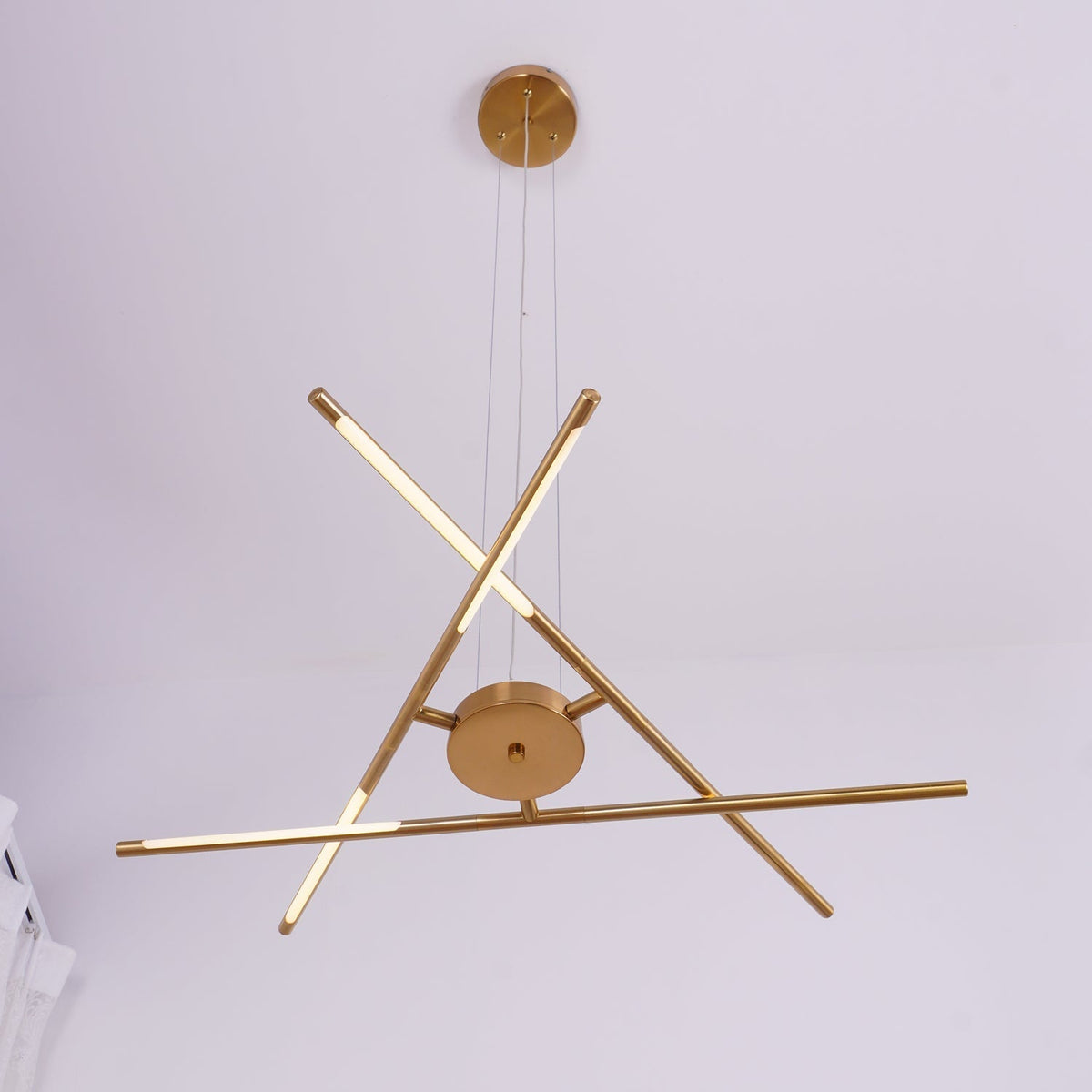 Lumueon roterbar modern LED-ljuskrona