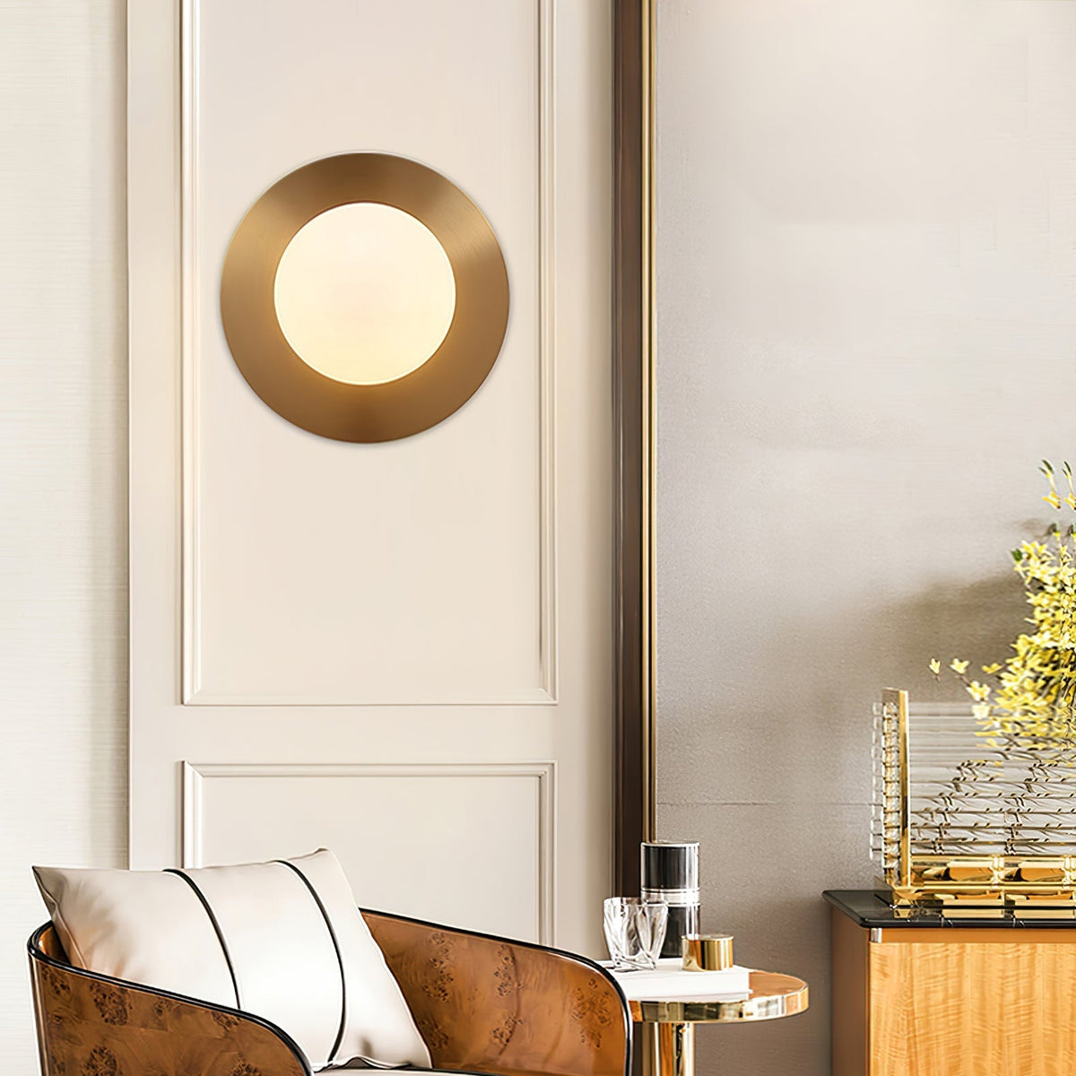 Elem modern minimalistisk rund vägglampa i konstglas och mässing