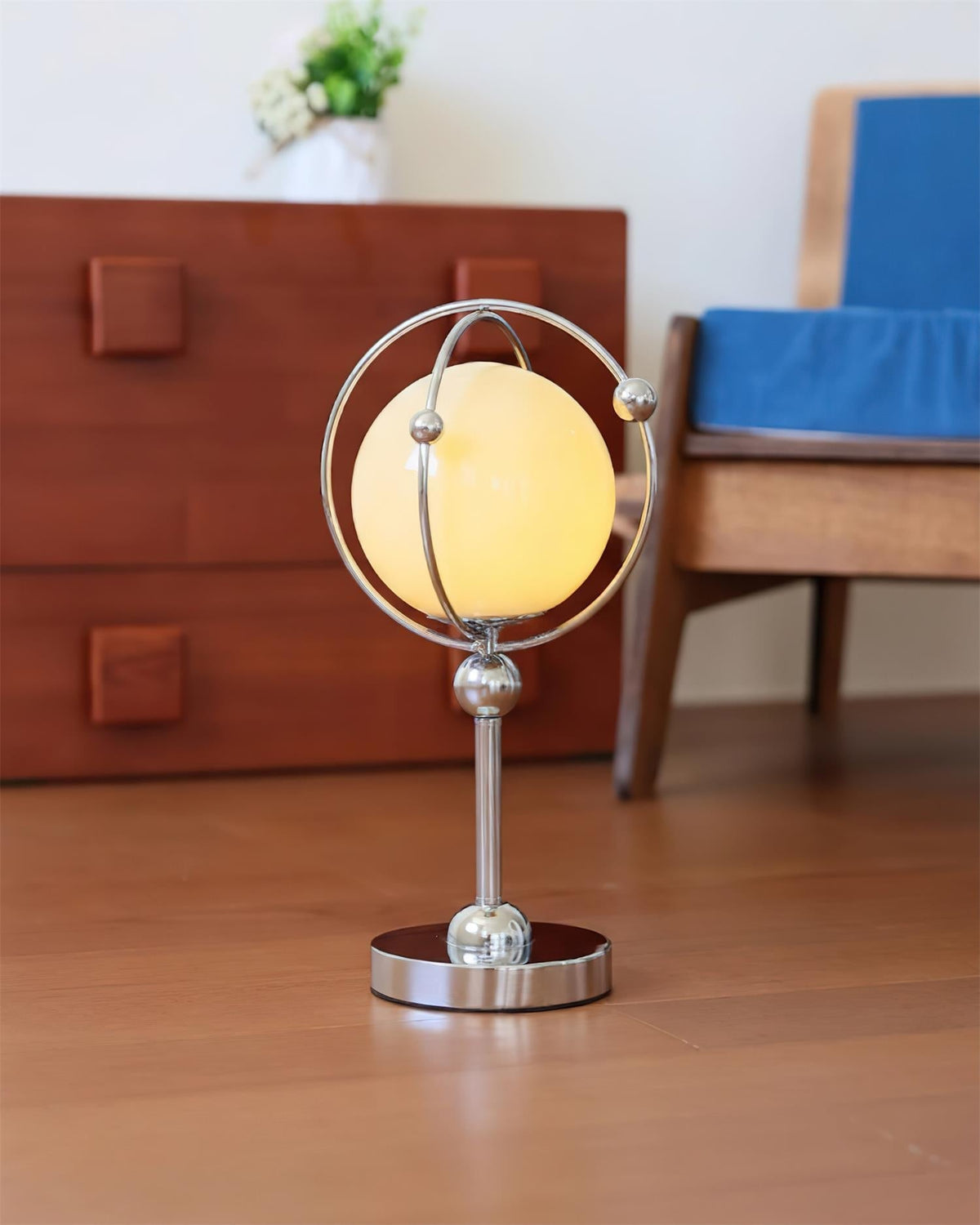 Aveniia Hoop Table Lamp