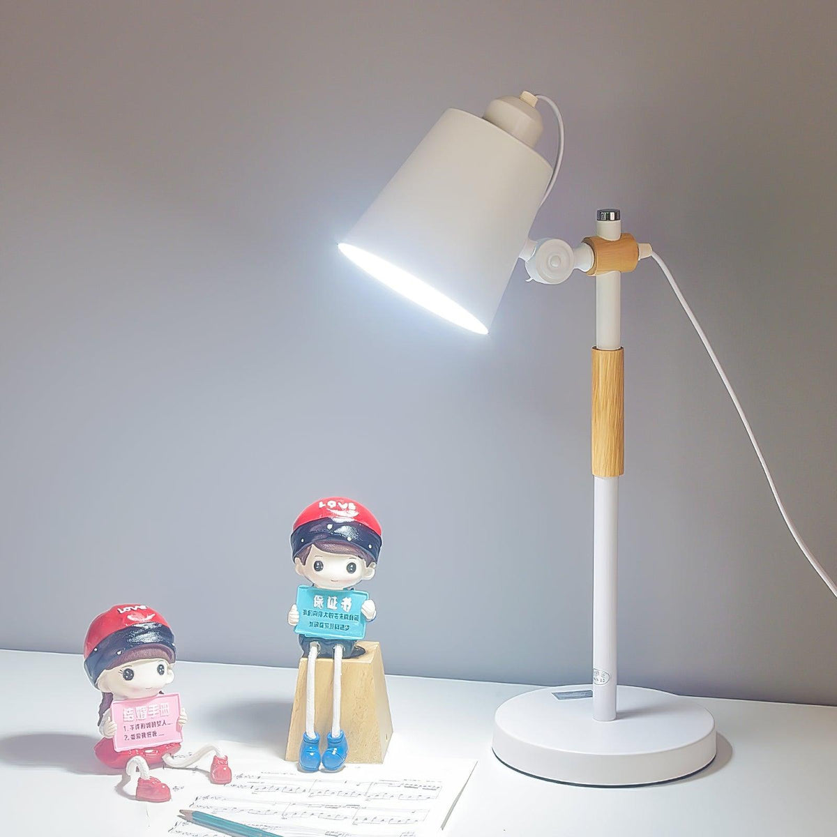 Addyson Minimalistinen pöytävalaisin