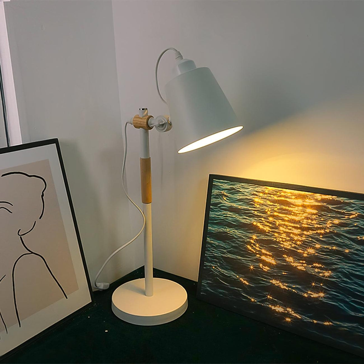 Addyson Minimalistinen pöytävalaisin