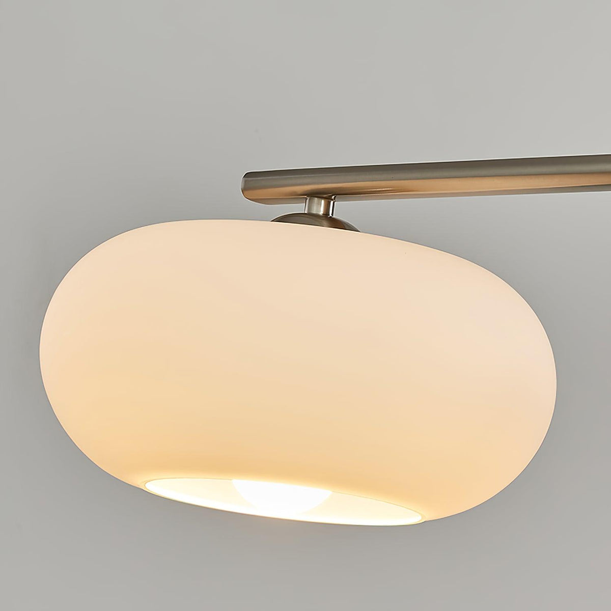 Lumeiella línulegur hengilampi með 3 hnöttum
