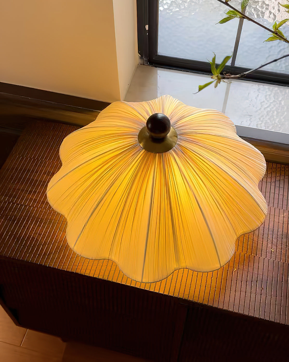 Aveniseria-loftlampe
