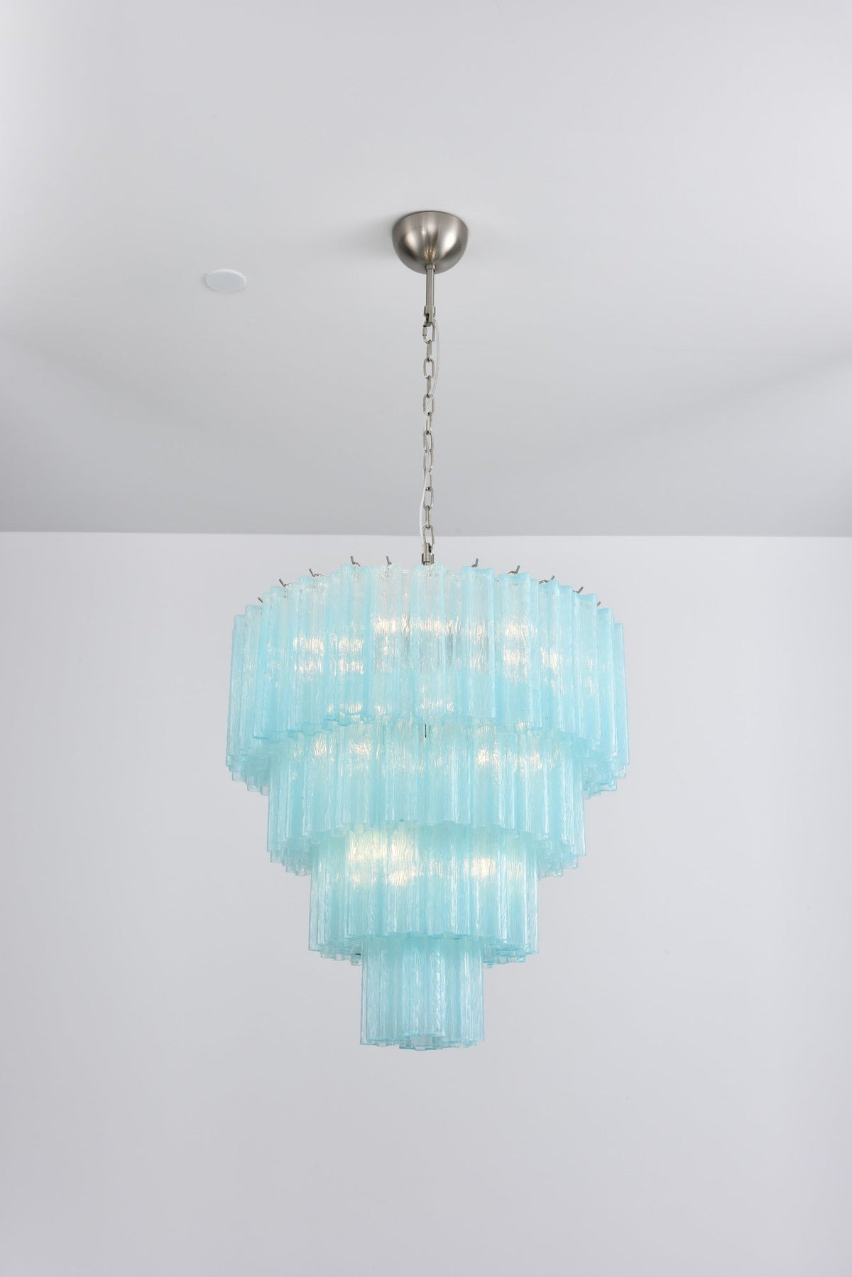 Candelabro Velanora elegante, vintage, em vidro em cascata e camadas