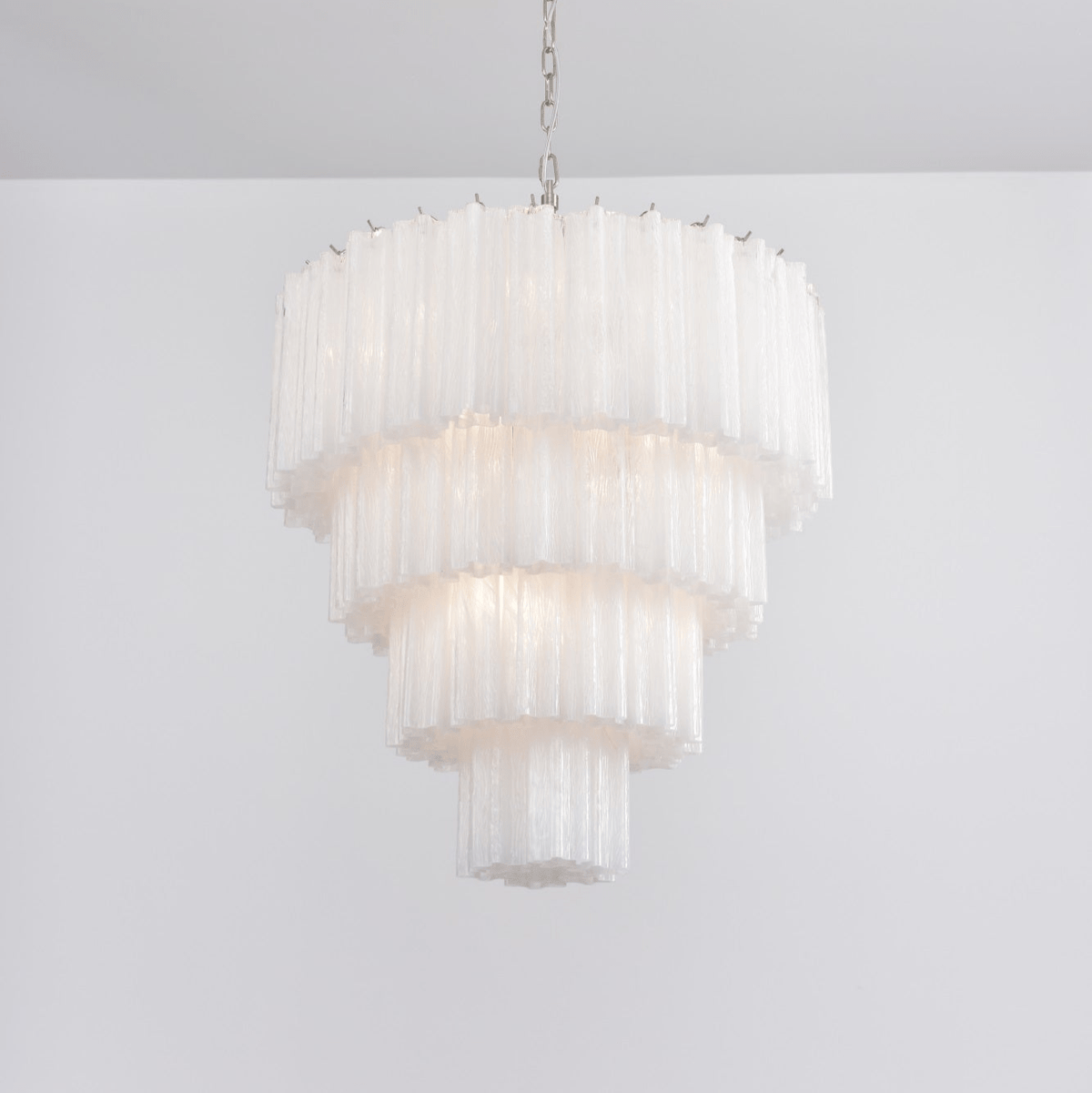 Candelabro Velanora elegante, vintage, em vidro em cascata e camadas