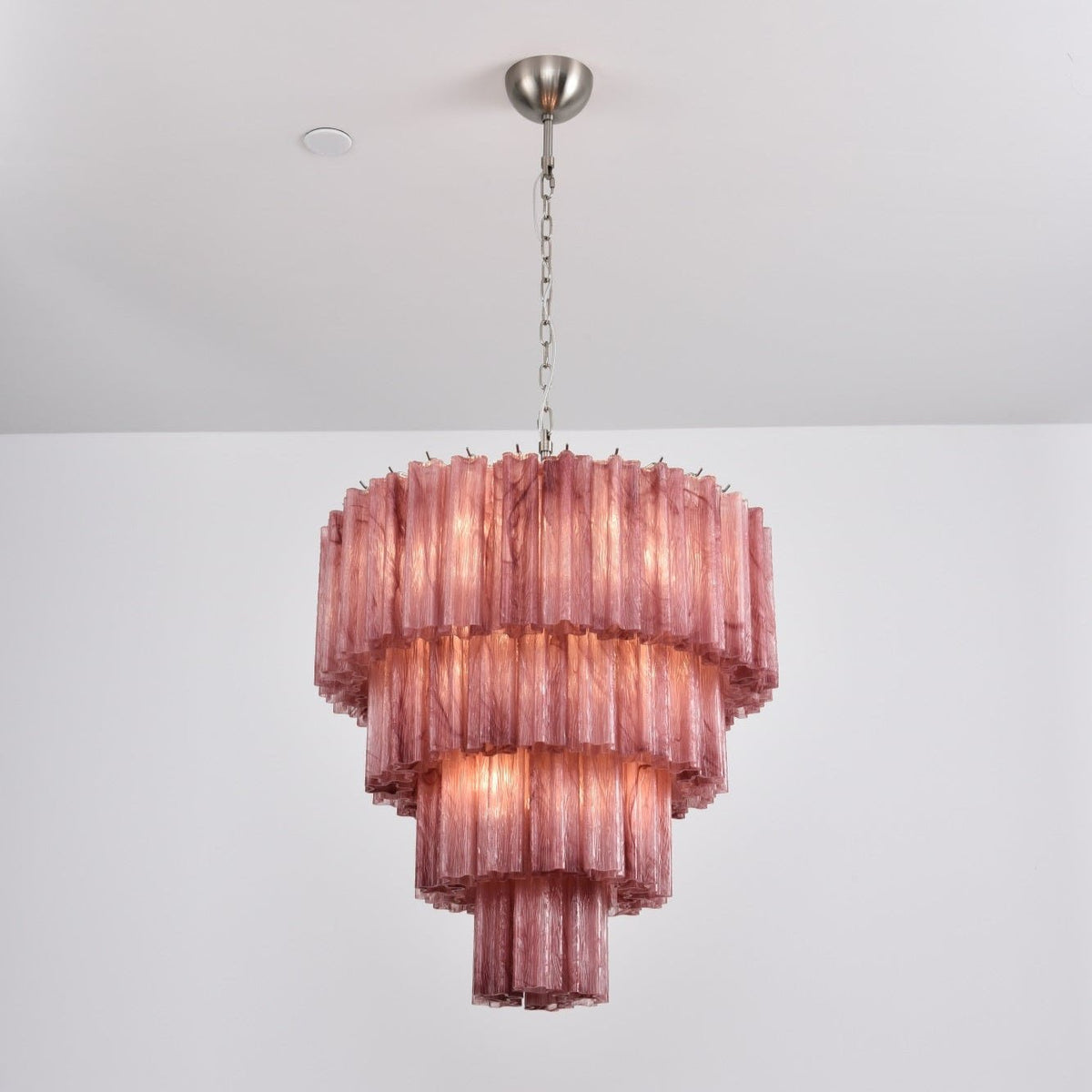 Candelabro Velanora elegante, vintage, em vidro em cascata e camadas