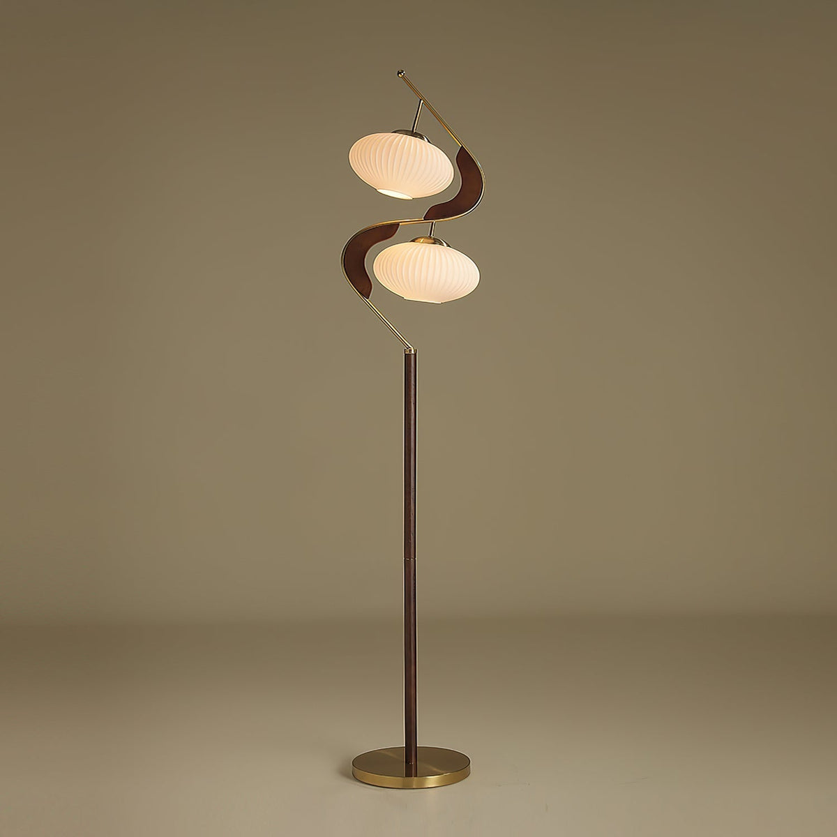 Miruaya moderne gulvlampe