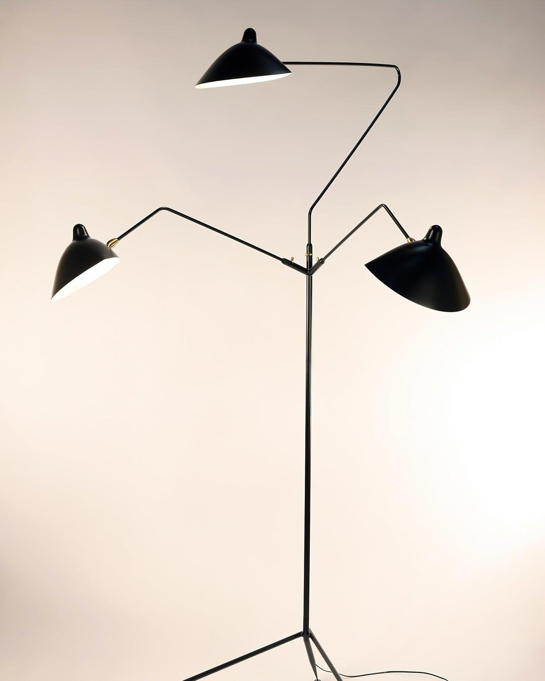 Candeeiro de pé minimalista Nellie