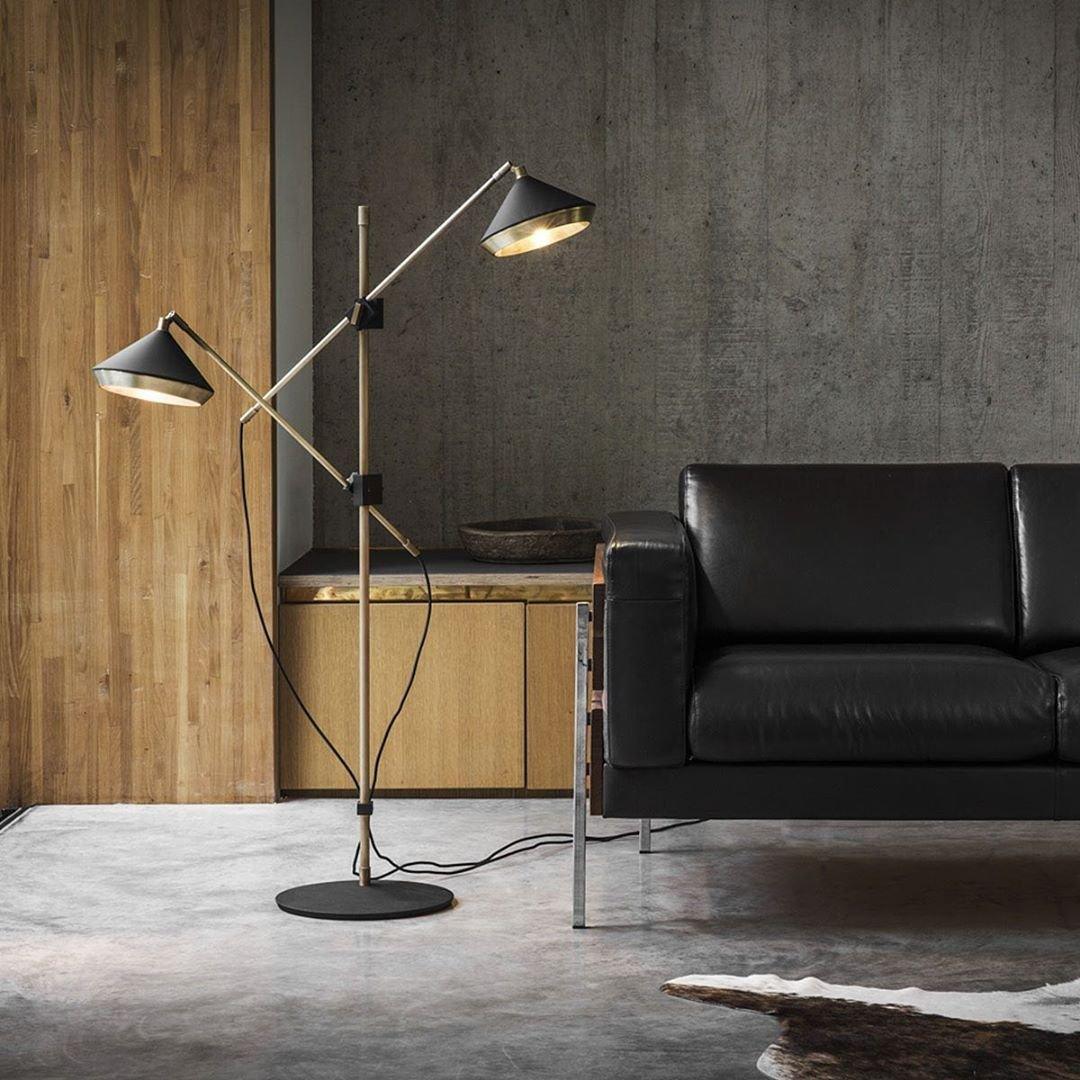 Mylirir art deco-gulvlampe i messing